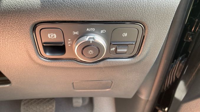 Mercedes-Benz Vito L2 Diesel Rwd 119CDI Select Van 9G-Tronic - Image 32
